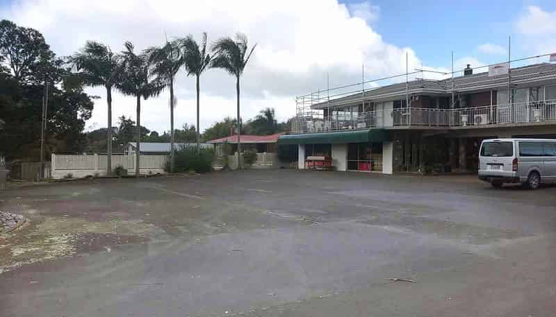 434 West Coast Road, Glen Eden