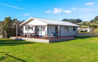 47 Charles Green Drive, 