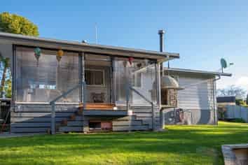 79 Alison Street, Mangakakahi