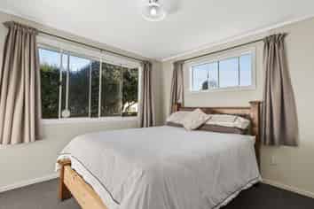 79 Alison Street, Mangakakahi