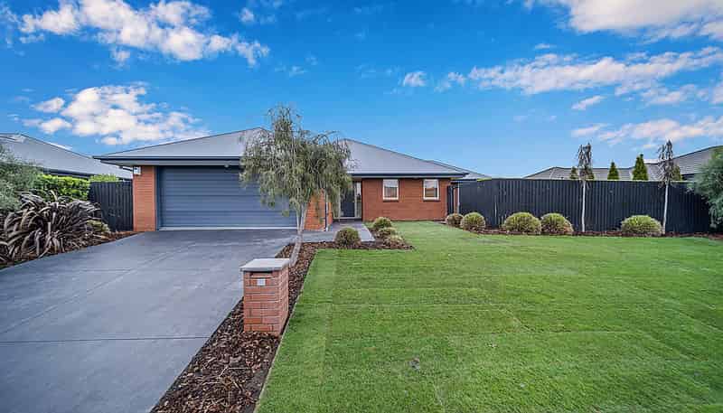 11 Temple Avenue, Lincoln