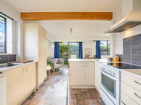 1180a Fergusson Drive, Clouston Park