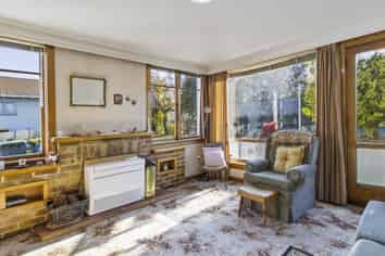 74 Le Cren Street, Seaview