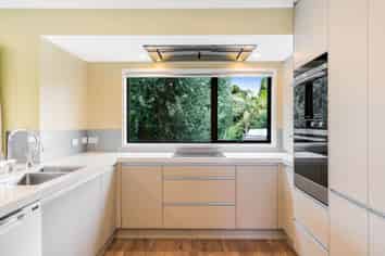 15 Nyssa Place, Totara Heights