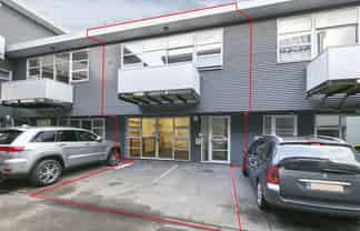 Retiring Tradie Cashing Up