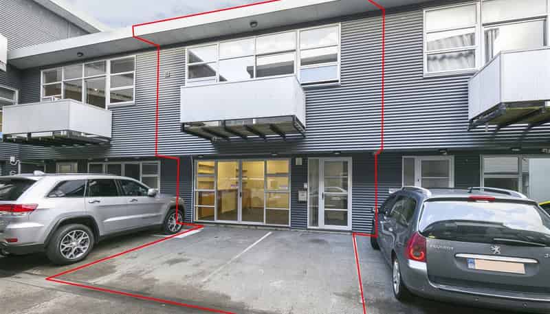 4/16 Centennial Highway, Ngauranga