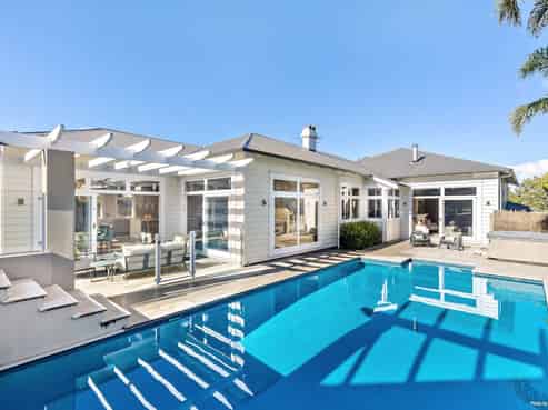 8 Pukenui Road, Epsom