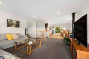 13 Embassy Place, Glenfield