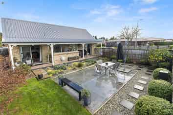 1 & 1a Azimuth Place, Flagstaff