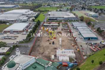 10,000sqm of Yard + Workshop and Office