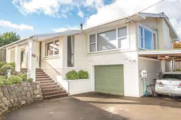 62 Peakes Road, Springvale