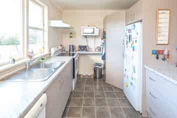 62 Peakes Road, Springvale