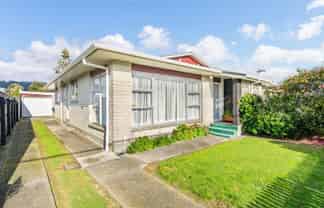 228a Taita Drive, Avalon