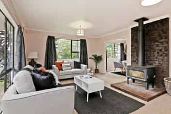 3 Ryan Crescent, Greenmeadows