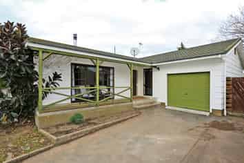 3 Ryan Crescent, Greenmeadows