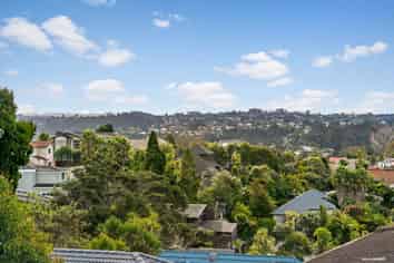 2/139A Mokoia Road, Birkenhead