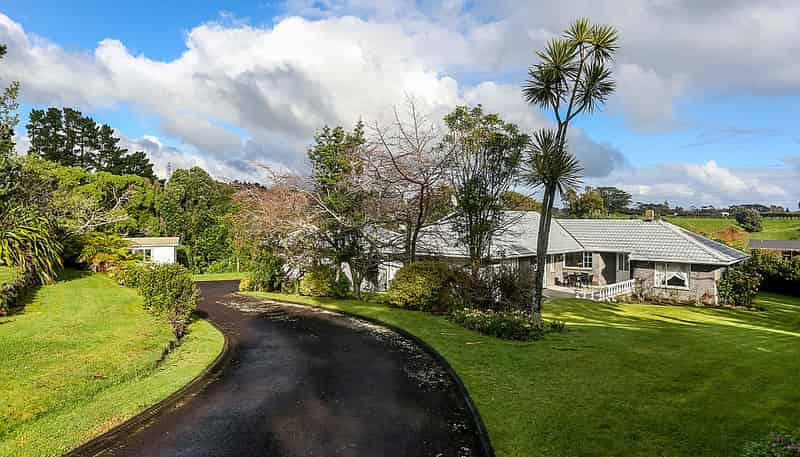 5 Byron Place, Whalers Gate