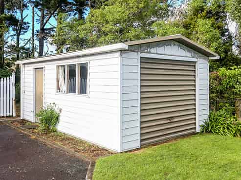 5 Byron Place, Whalers Gate