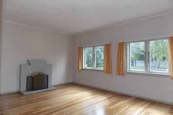 9 Mt Roskill Road, Mount Roskill