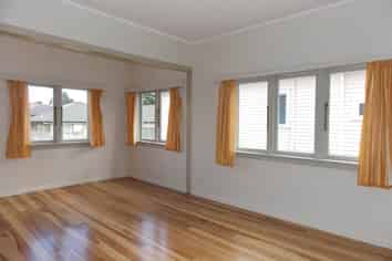 9 Mt Roskill Road, Mount Roskill