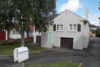 9 Mt Roskill Road, Mount Roskill