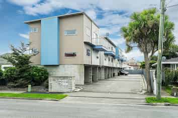 15/443 Cashel Street, Linwood