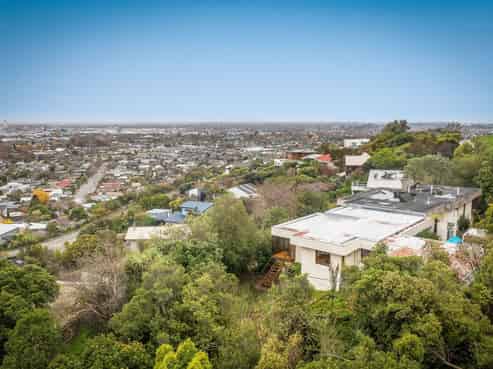 30 D & E Huntsbury Avenue, Huntsbury