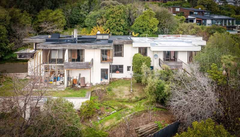 30 D & E Huntsbury Avenue, Huntsbury