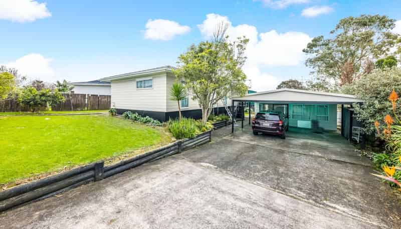 42 Israel Avenue, Clover Park