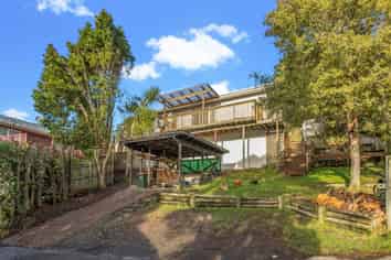 55 Manuka Road, Bayview