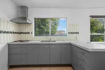 55 Manuka Road, Bayview