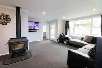 26 Maple Crescent, Watlington