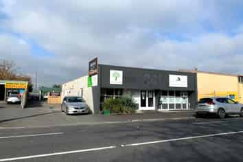 Stand alone office, parking and storage