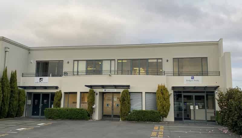 32C Sheffield Crescent, Burnside