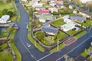 50 Nevada Road, Silverdale