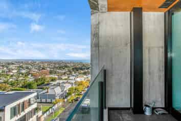 1-401 Turakina Street, Mount Eden