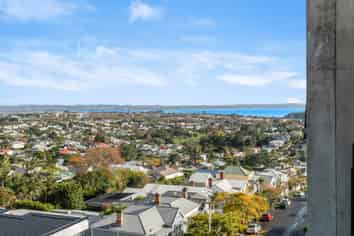1-401 Turakina Street, Mount Eden