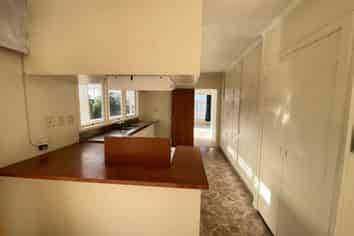 16 Simkin Avenue, Saint Johns