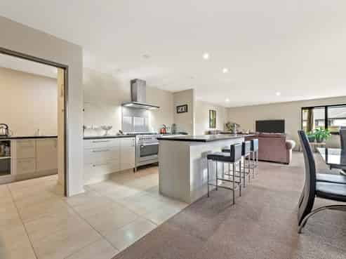 41 Surfers Place, North New Brighton