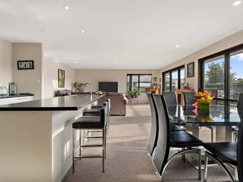 41 Surfers Place, North New Brighton