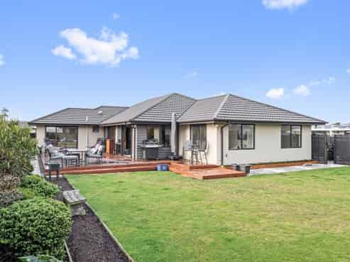 41 Surfers Place, North New Brighton