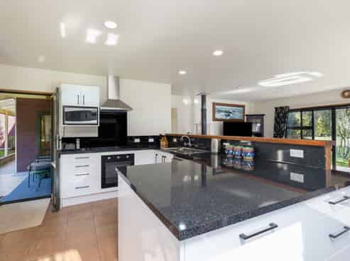 734 Kenepuru Road, Mahau Sound