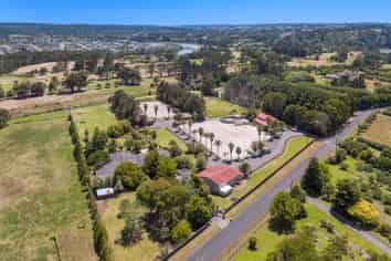 63 Riverland Road, Riverhead