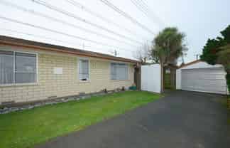 2/17 Takaro Avenue, Sockburn