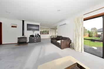 52 Rockinghorse Road, Southshore