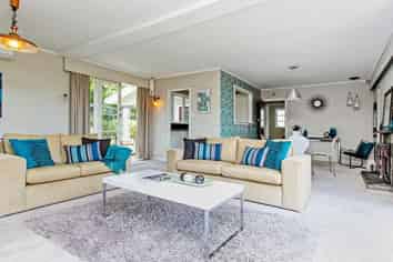 Auckland - Address withheld