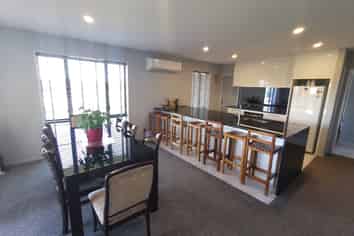 8 Warhorse Gate, Halswell