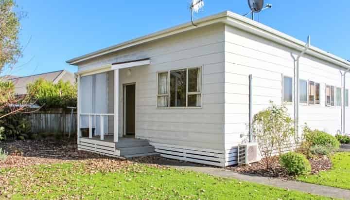 2/9 Jupiter Street, Milson