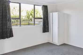 2/9 Jupiter Street, Milson