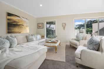 2/43 Grampian Road, Saint Heliers